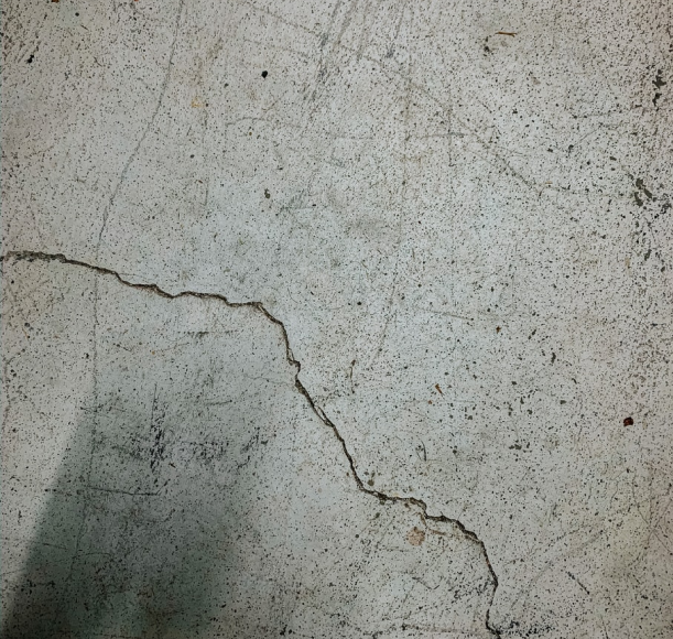 Дефект при работе с красками по бетону