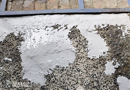 Шпатлевка Краскофф, нанесённая на подготовленный бетонный пол